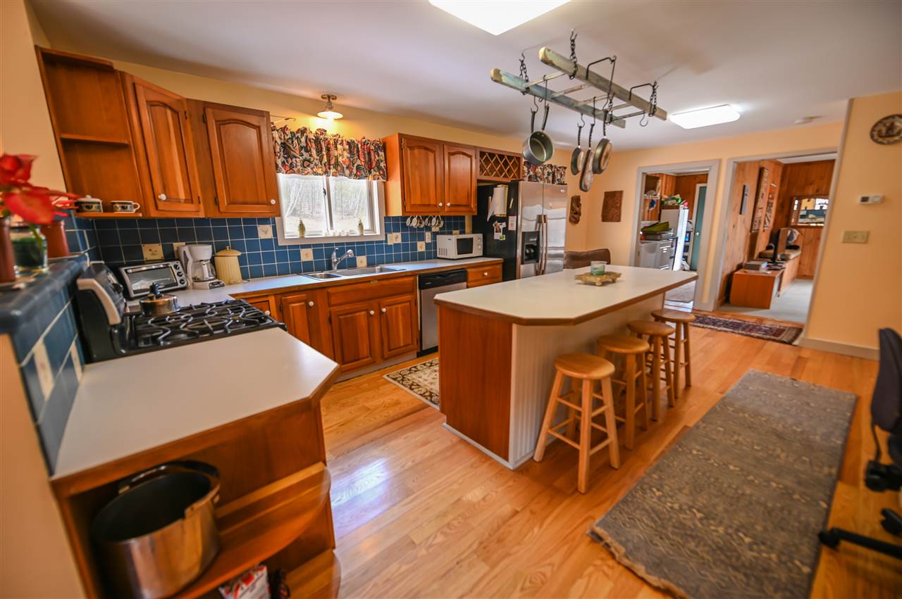 52 Taft Brook Road Dover, VT 05341 - Photo 5 of 16