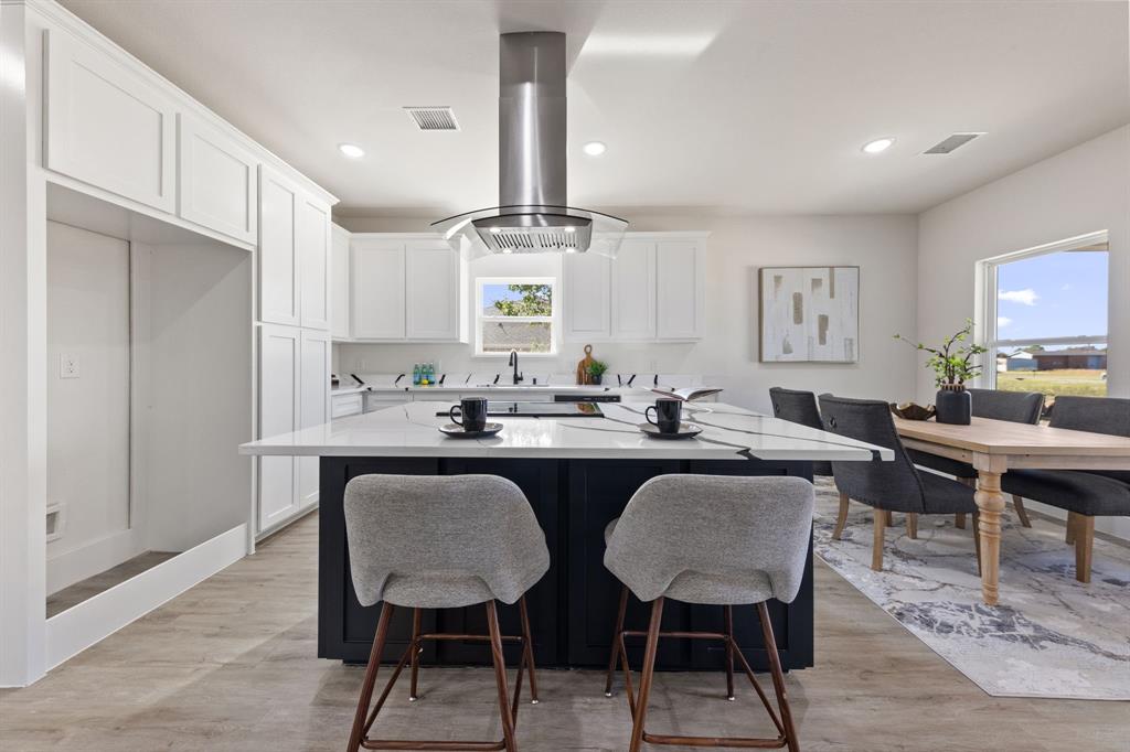 315 Windjammer Road Gun Barrel City, TX 75156 - Photo 13 of 32 a view of kitchen with breakfast area