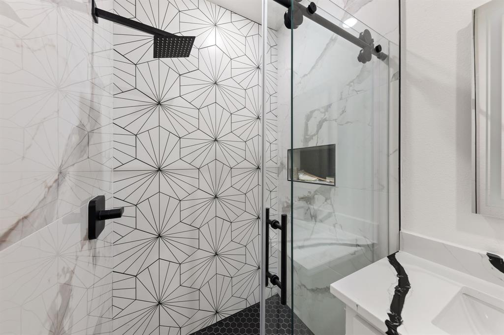 315 Windjammer Road Gun Barrel City, TX 75156 - Photo 22 of 32 a bathroom with a shower