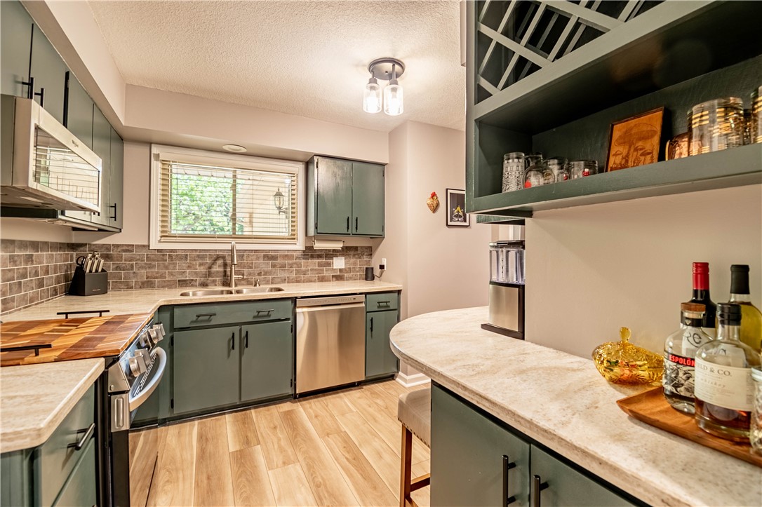 2634 South Forrest Green Drive Decatur, IL 62521 - Photo 5 of 19 Gallery Image 5