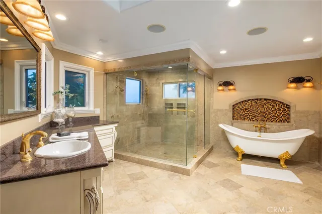$3,295,000 | 16502 Mariana Circle, Huntington Beach, CA 92649