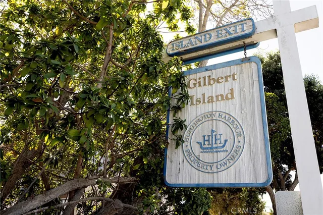 $3,295,000 | 16502 Mariana Circle, Huntington Beach, CA 92649