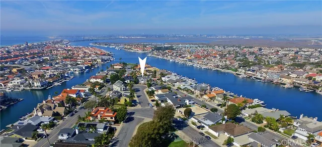 $3,295,000 | 16502 Mariana Circle, Huntington Beach, CA 92649