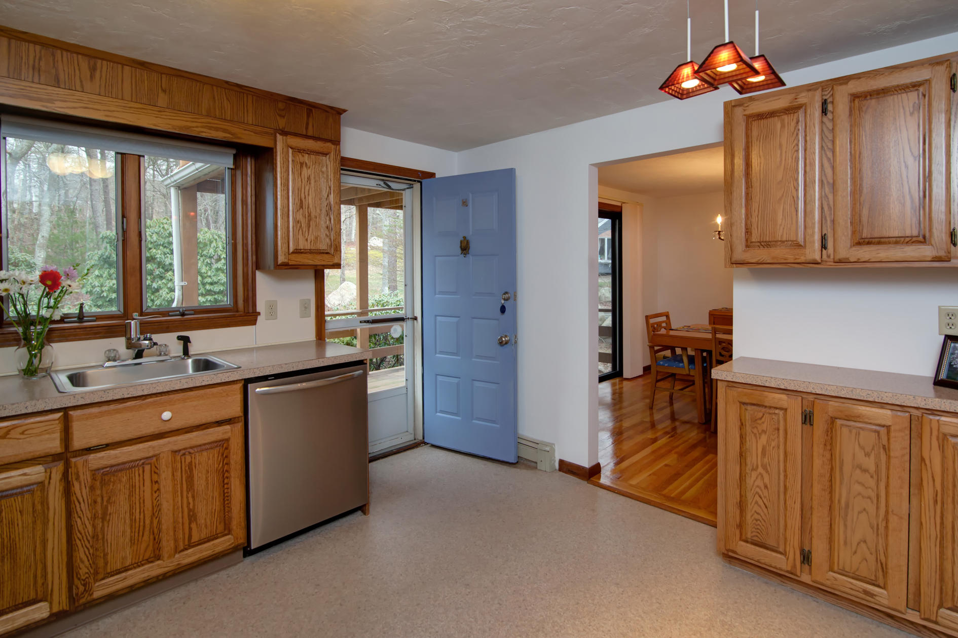 3 Easting Road Bourne, MA 02532 - Photo 7 of 35 a very nice looking room with a sink
