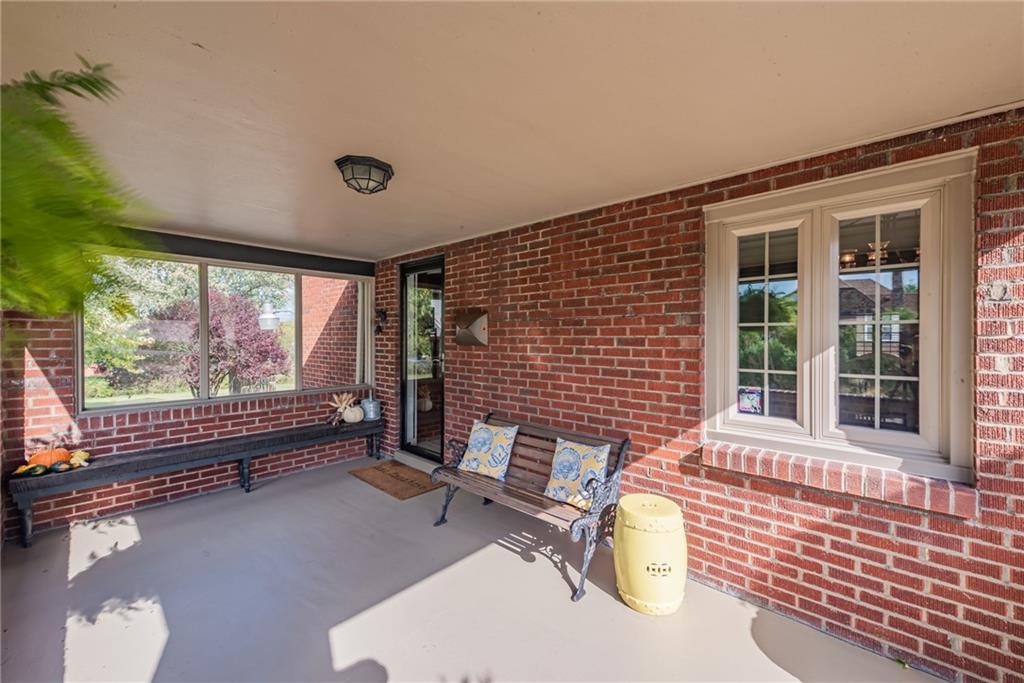 102 Murrysville Road Trafford, PA 15085 - Photo 8 of 25 Gallery Image 8