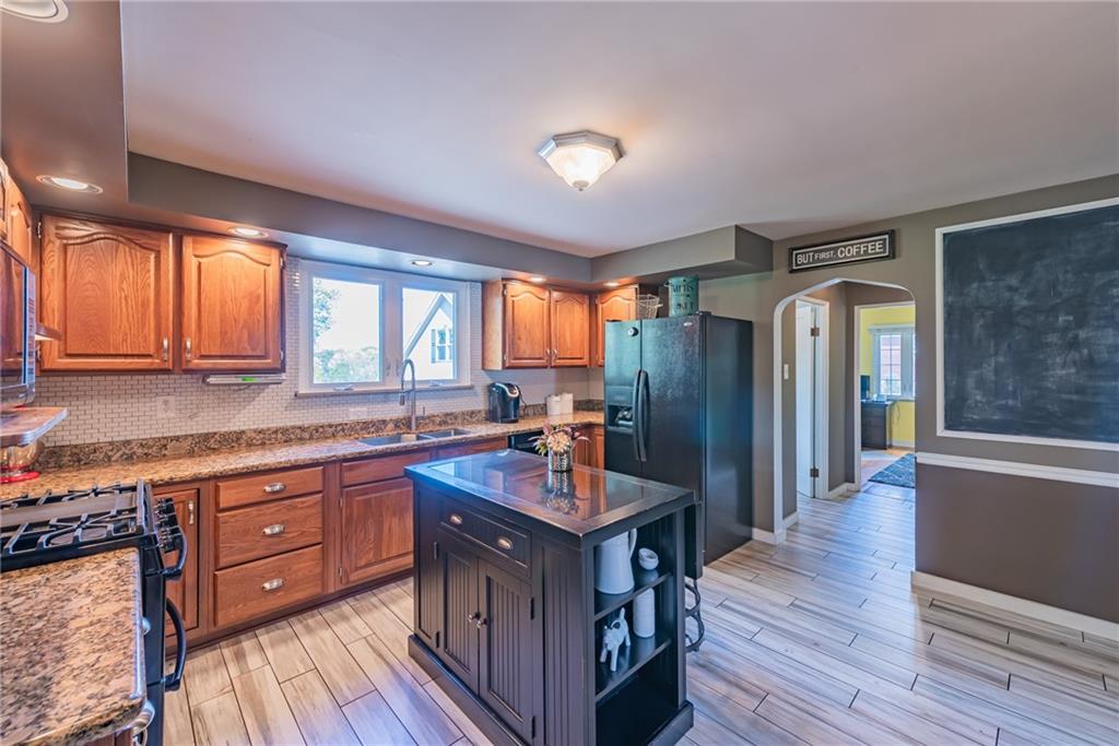 102 Murrysville Road Trafford, PA 15085 - Photo 10 of 25 Gallery Image 10