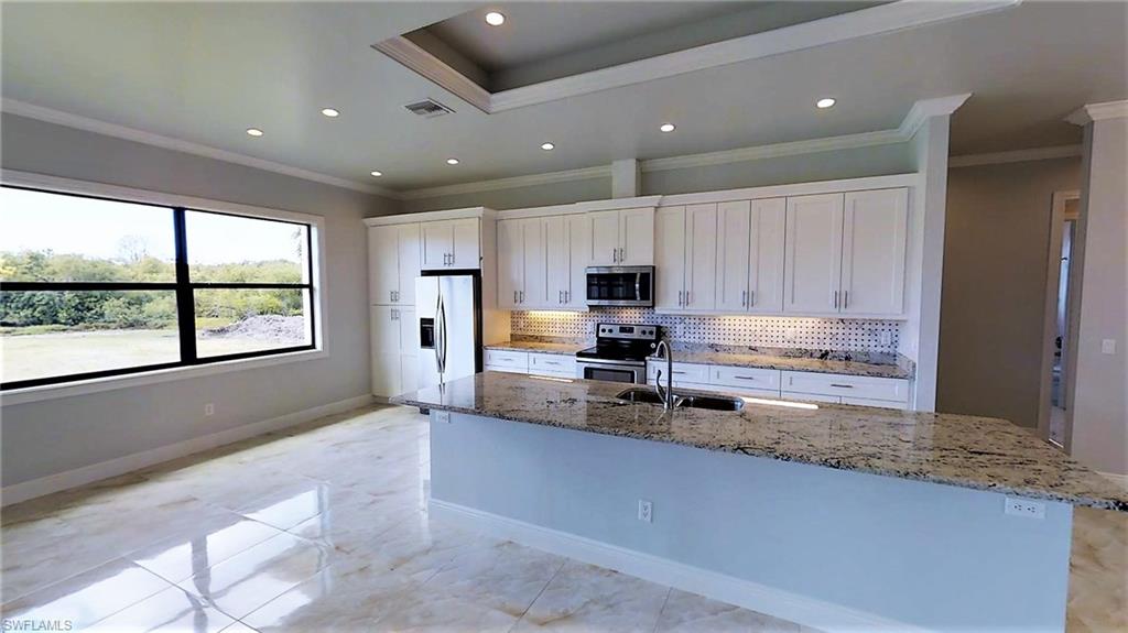 2953 68th Street Southwest Naples, FL 34105 - Photo 6 of 25 Gallery Image 6