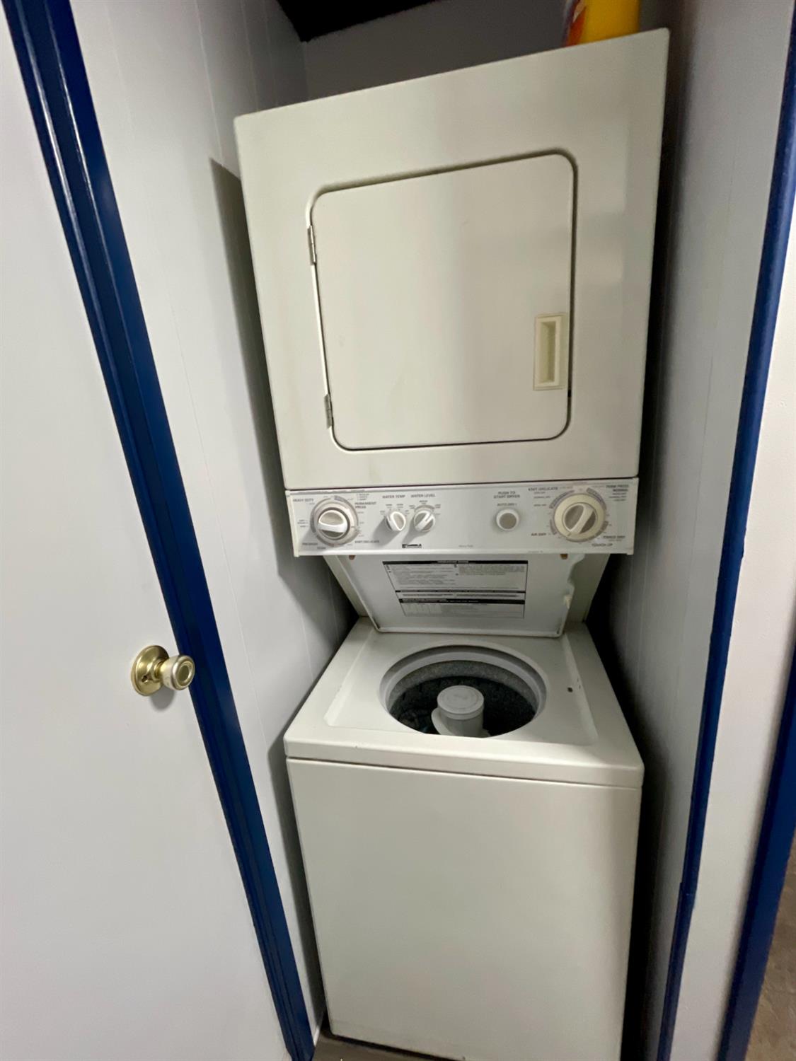 3998 Castro Valley Boulevard, Unit 34 Castro Valley, CA 94546 - Photo 16 of 17 a utility room with dryer and washer