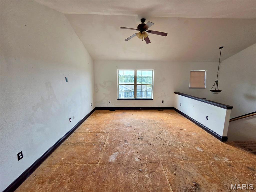 19622 Ladera Road Waynesville, MO 65583 - Photo 3 of 12 Gallery Image 3