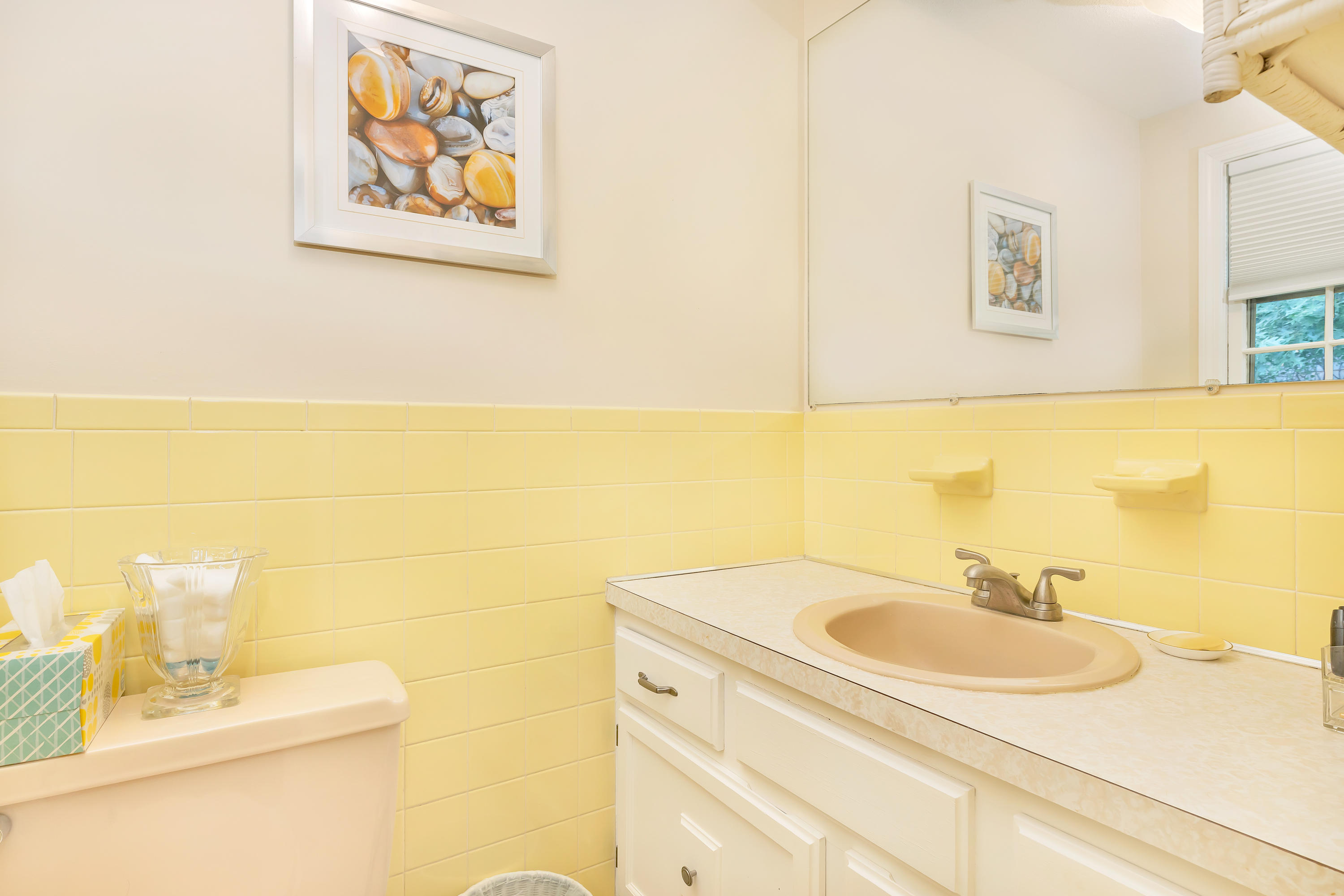 12 Waggon Road Yarmouth Port, MA 02675 - Photo 26 of 32 12WagHR-31