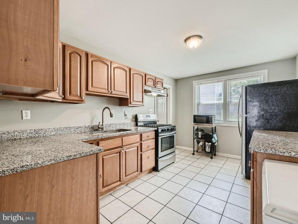 5615 Force Road Baltimore, MD 21206 - Photo 12 of 28