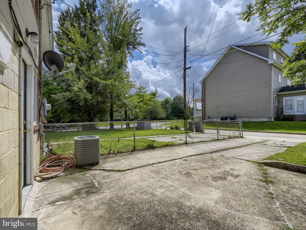 5615 Force Road Baltimore, MD 21206 - Photo 27 of 28