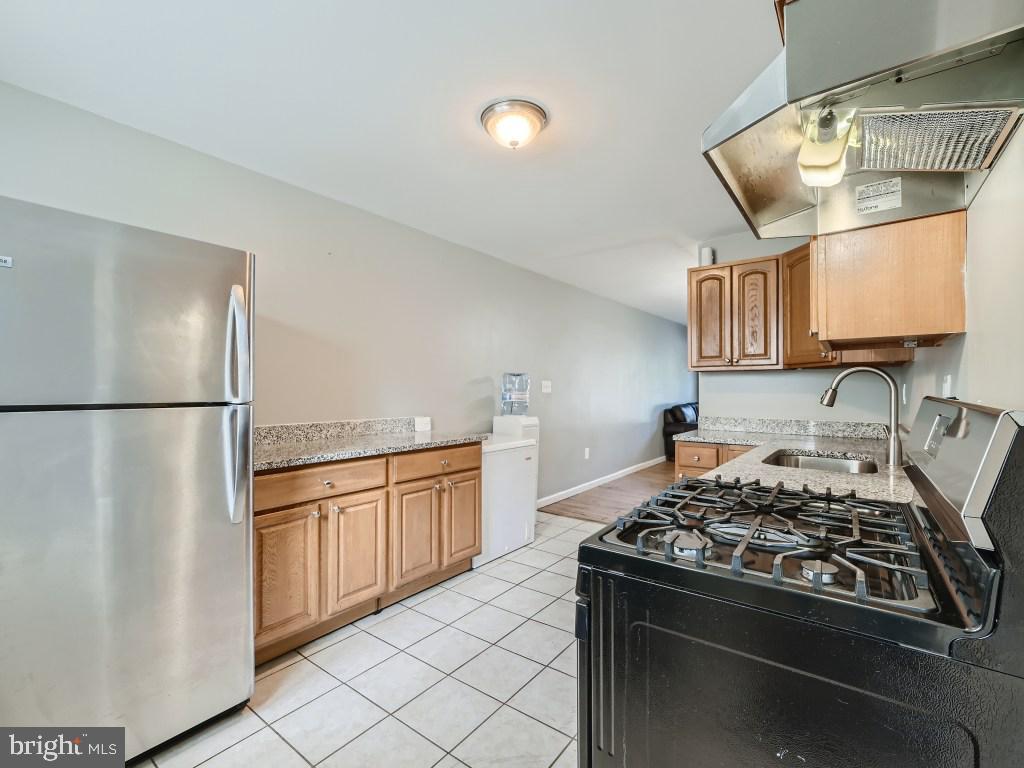 5615 Force Road Baltimore, MD 21206 - Photo 9 of 28