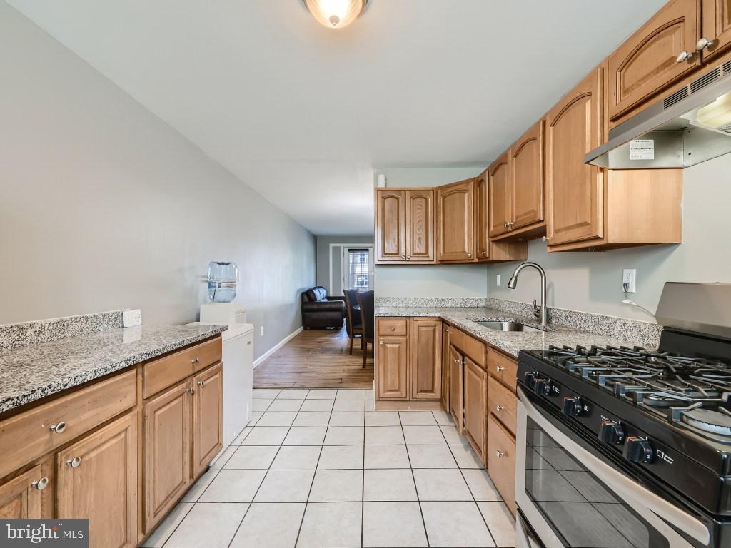 5615 Force Road Baltimore, MD 21206 - Photo 10 of 28