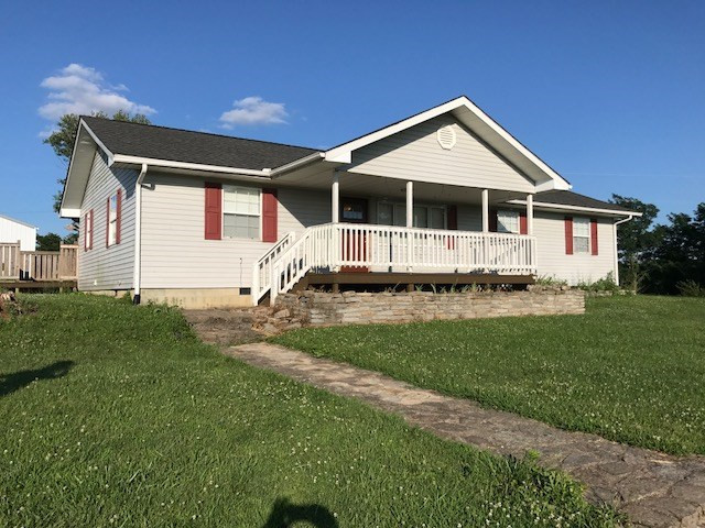 977 Hamilton Road Brooksville, KY 41004 - Photo 1 of 11 Gallery Image 1