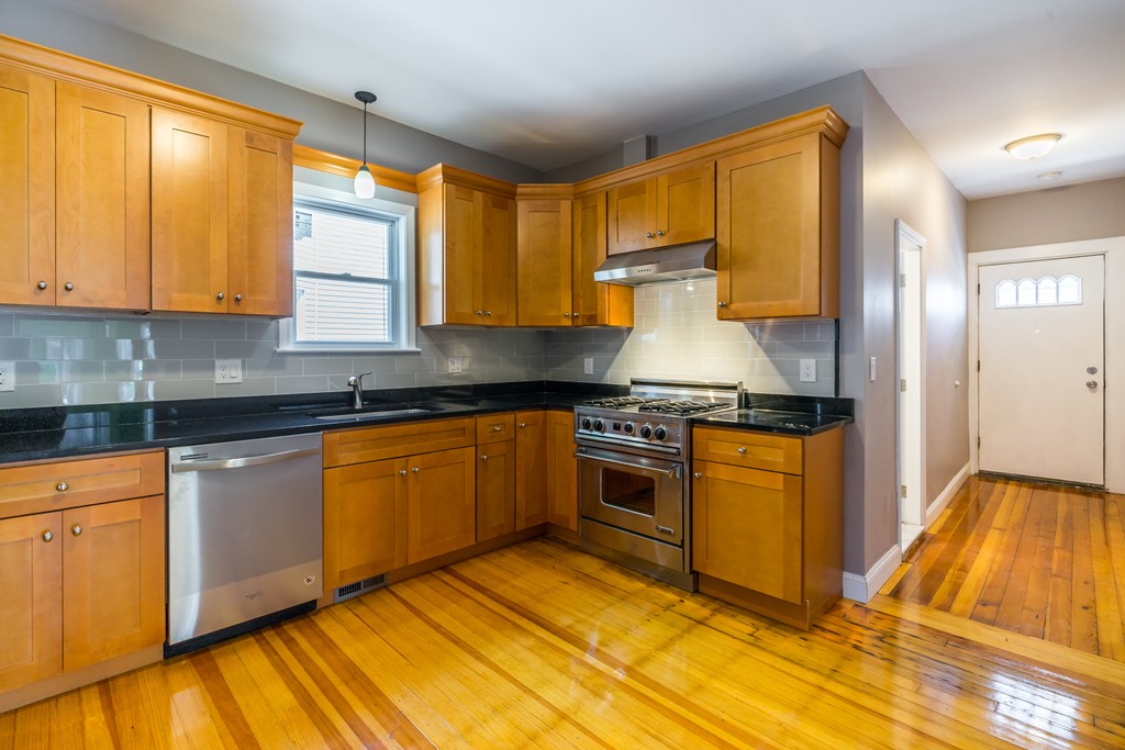 6-8 Chatham Road Everett, MA 02149 - Photo 6 of 26