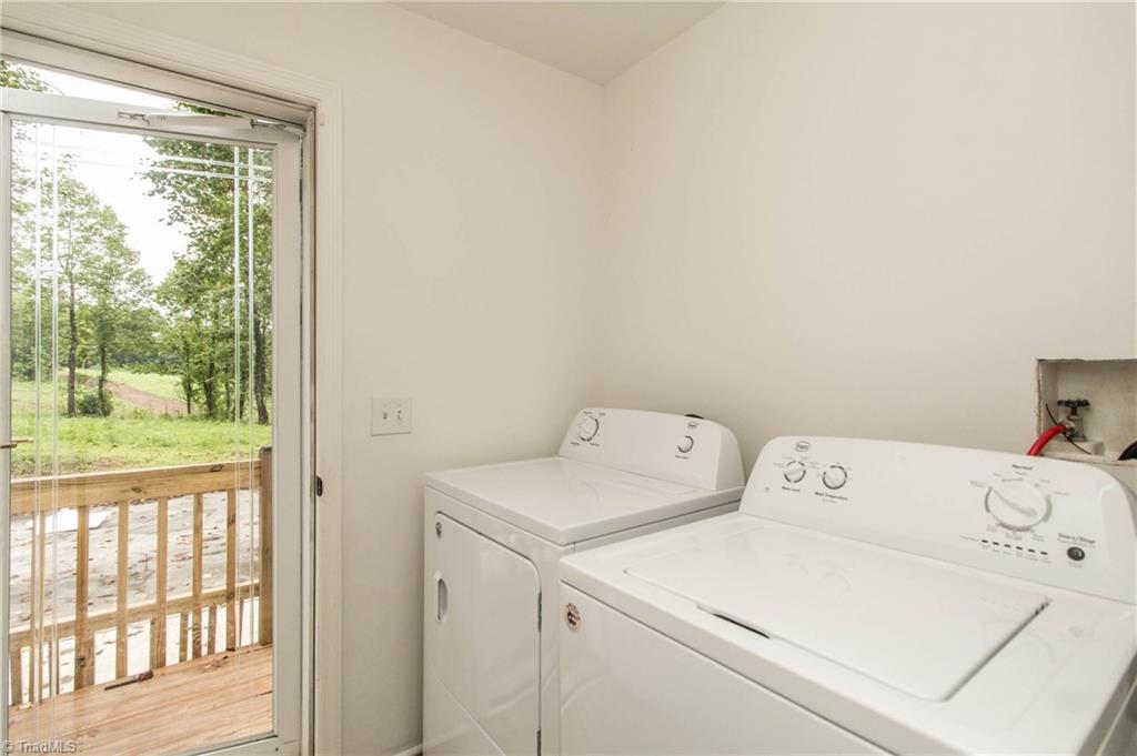 3147 North Lomax Road Traphill, NC 28685 - Photo 11 of 23 Gallery Image 11