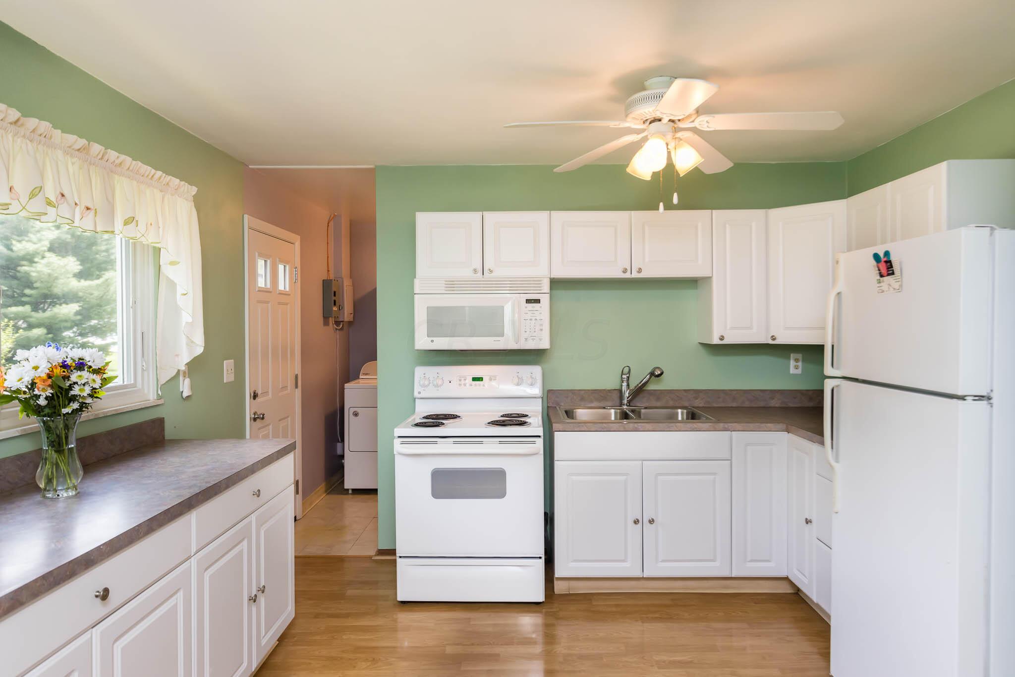 275 Hawthorne Road Sunbury, OH 43074 - Photo 9 of 18 275 Hawthorne Rd-12