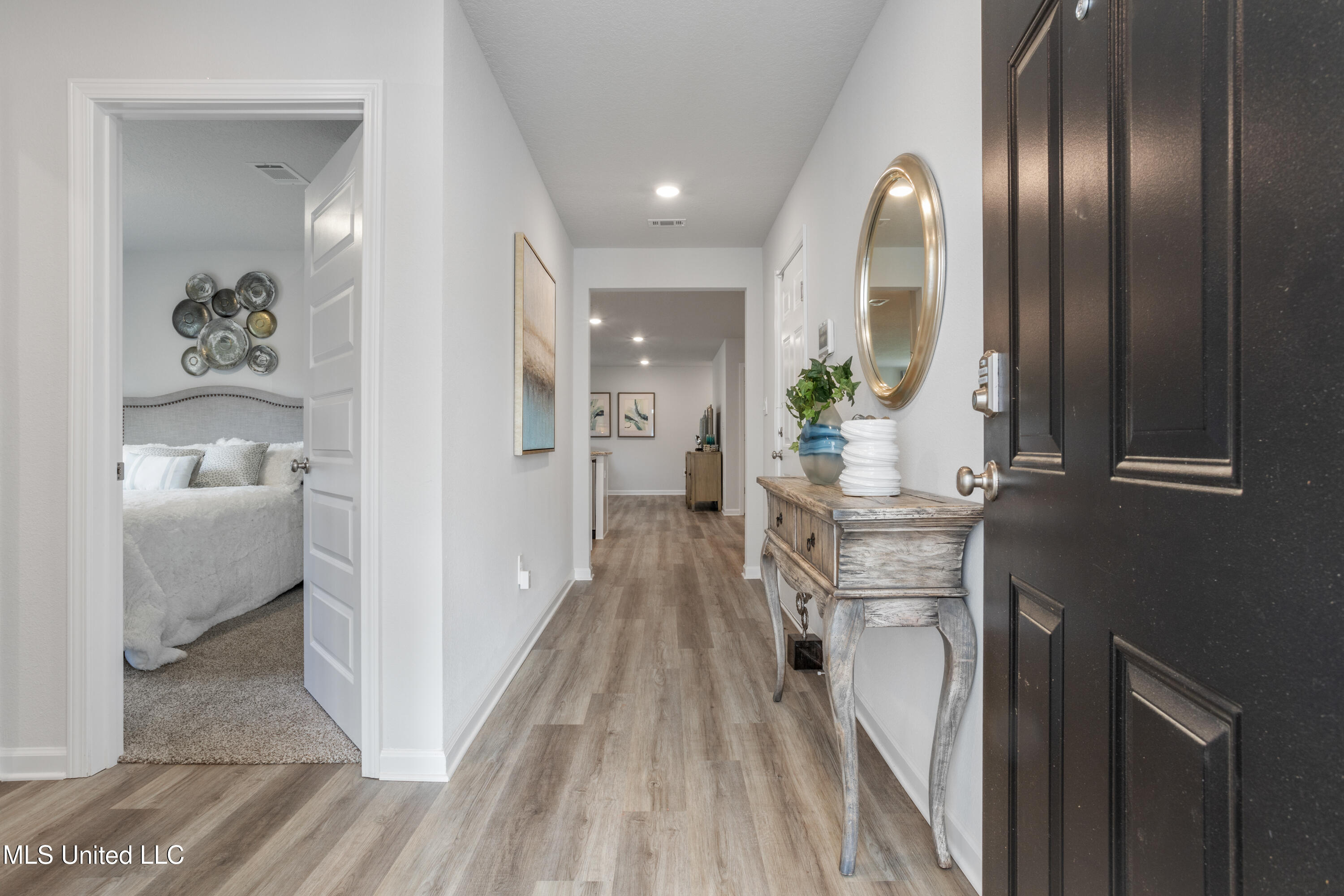 15969 Blue Rdg Drive Gulfport, MS 39503 - Photo 3 of 38 Entry