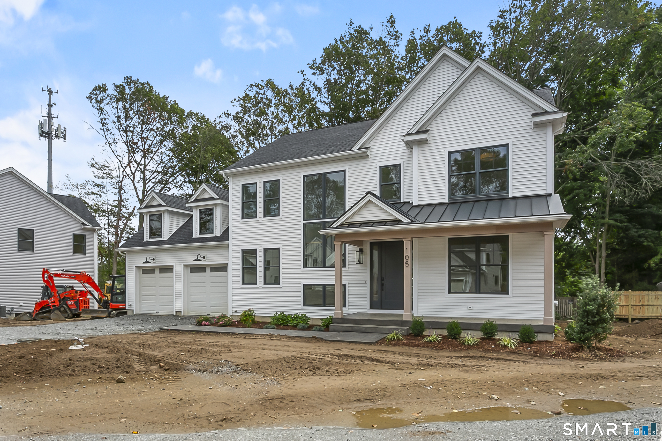 35 Oronoque Hills Road Stratford, CT 06614 - Photo 2 of 29