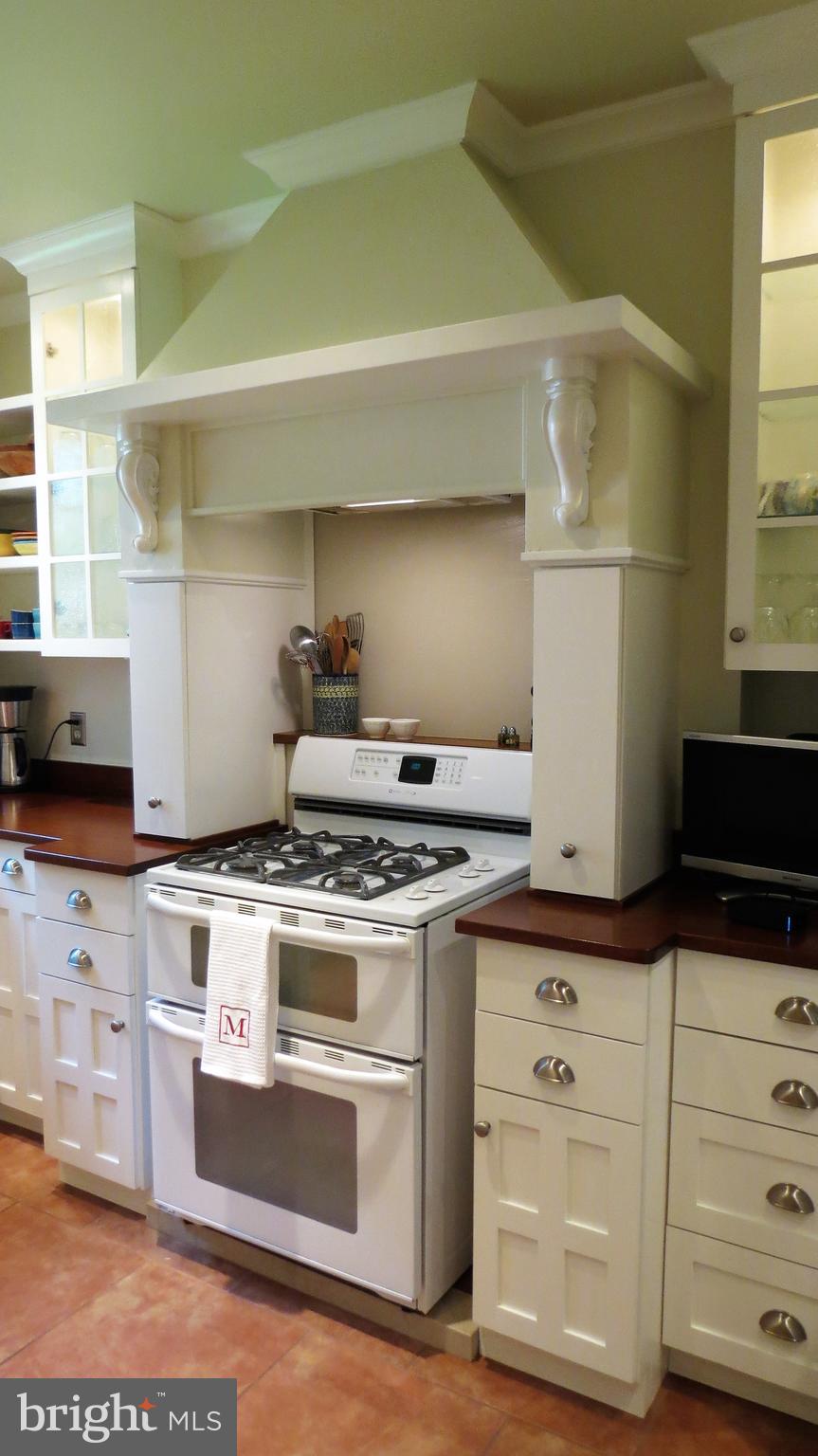 137 Springdale Road York, PA 17403 - Photo 20 of 53 Gallery Image 20