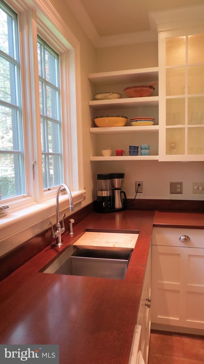 137 Springdale Road York, PA 17403 - Photo 21 of 53 Gallery Image 21