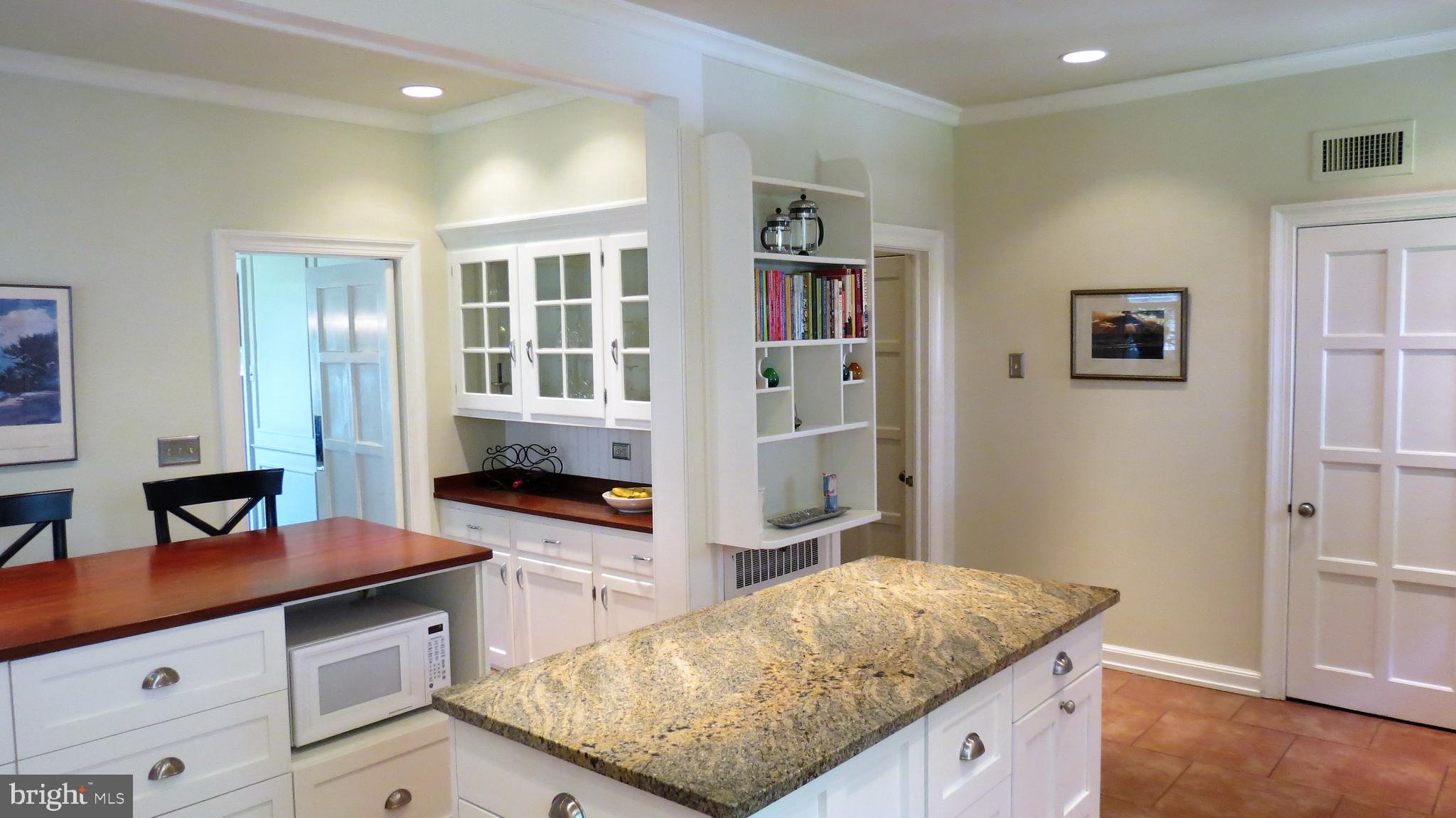 137 Springdale Road York, PA 17403 - Photo 24 of 53 Gallery Image 24