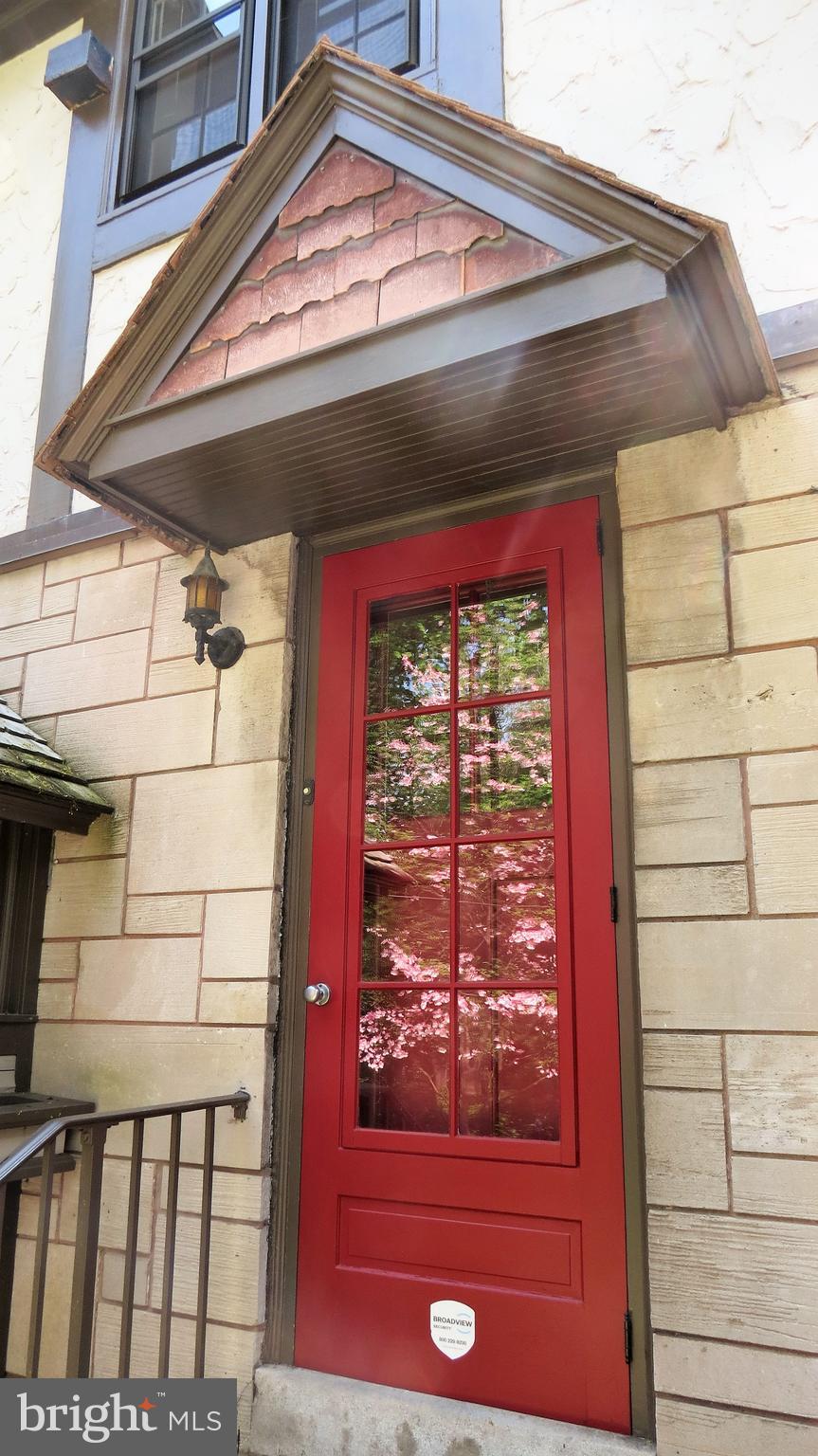 137 Springdale Road York, PA 17403 - Photo 42 of 53 Gallery Image 42