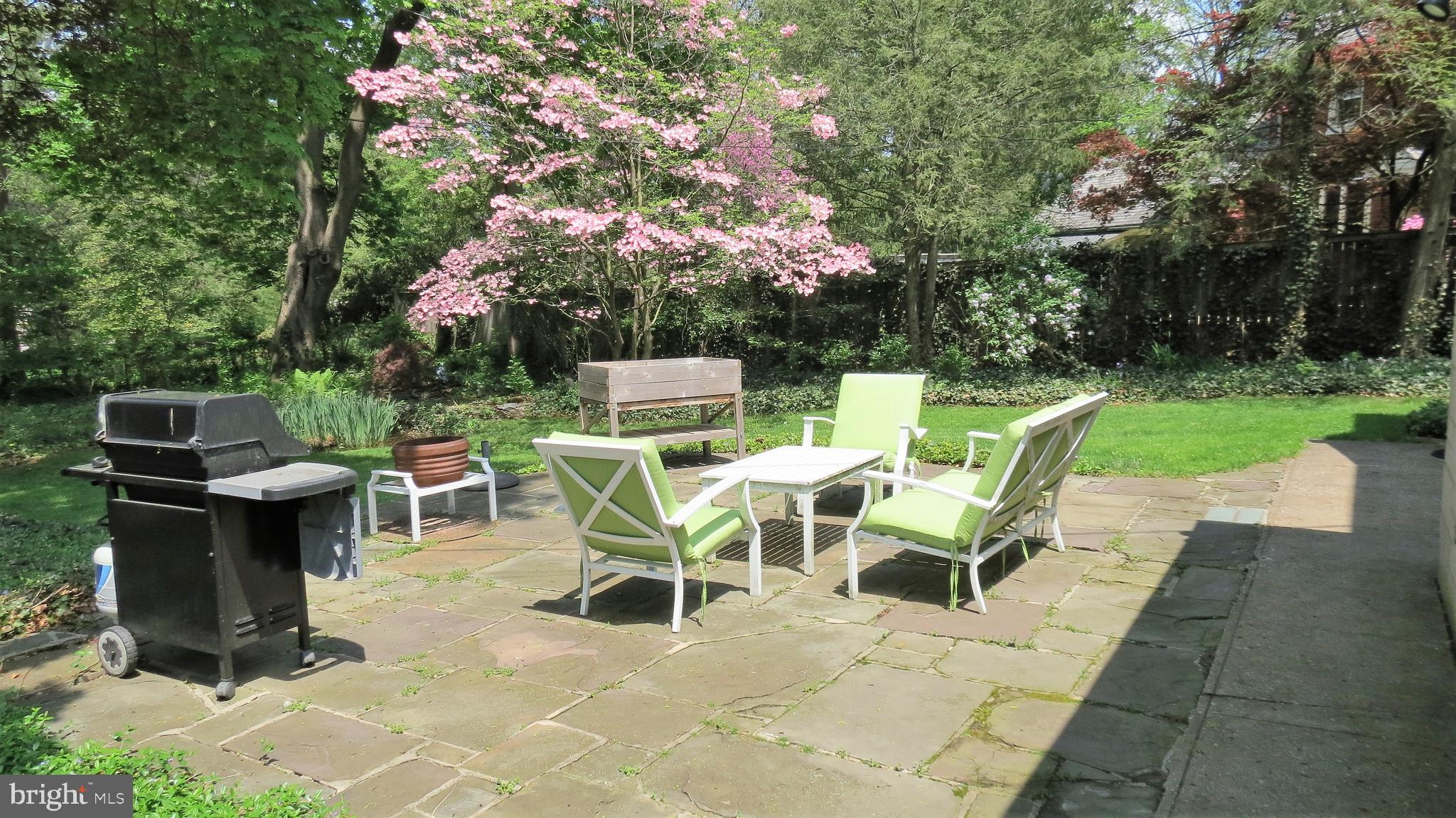 137 Springdale Road York, PA 17403 - Photo 43 of 53 Gallery Image 43