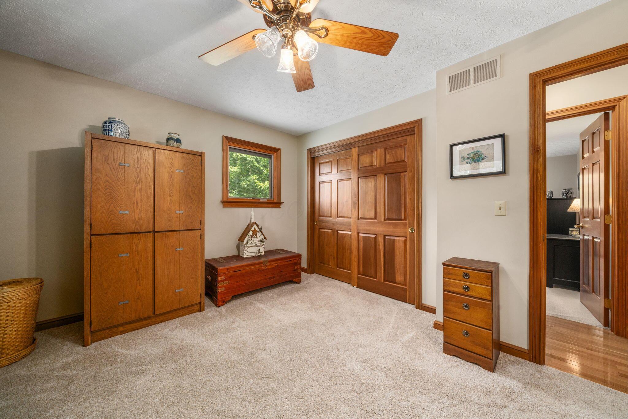 6990 Sunbury Road Westerville, OH 43082 - Photo 22 of 45 45-web-or-mls-DSC08114