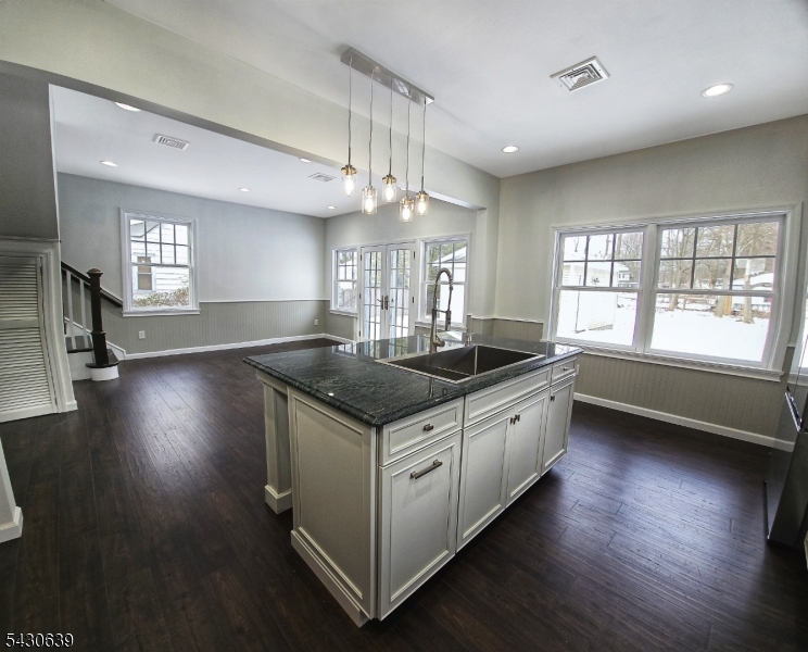 27 Forest Road Budd Lake, NJ 07828 - Photo 5 of 19