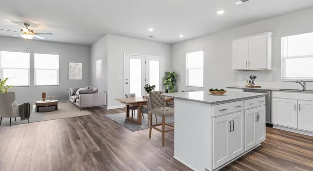 $2,495 | 4231 Sylvan Loop, Unit PINE, Myrtle Beach, SC 29588