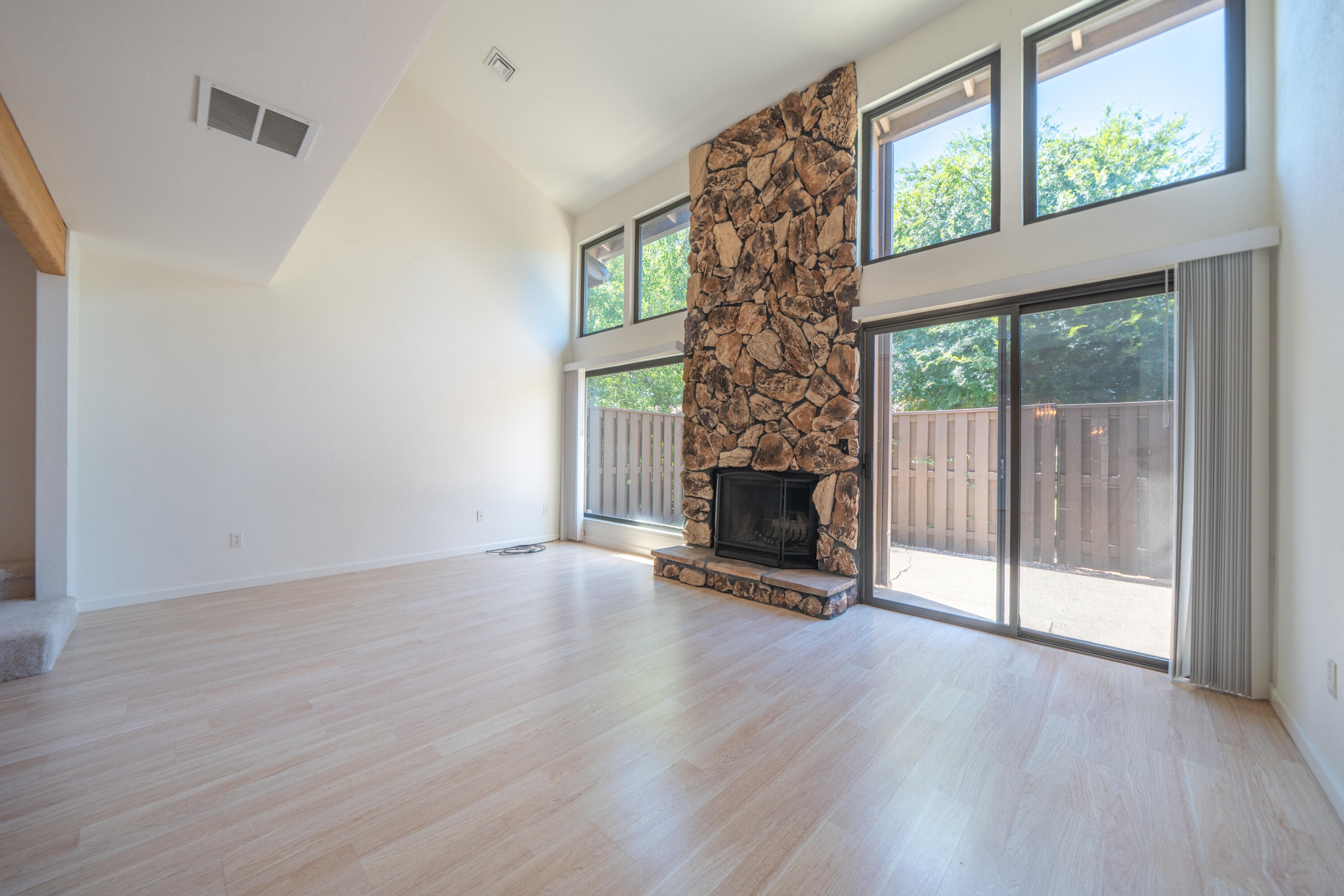 1930 Bechelli Lane Redding, CA 96002 - Photo 12 of 38 Living Room