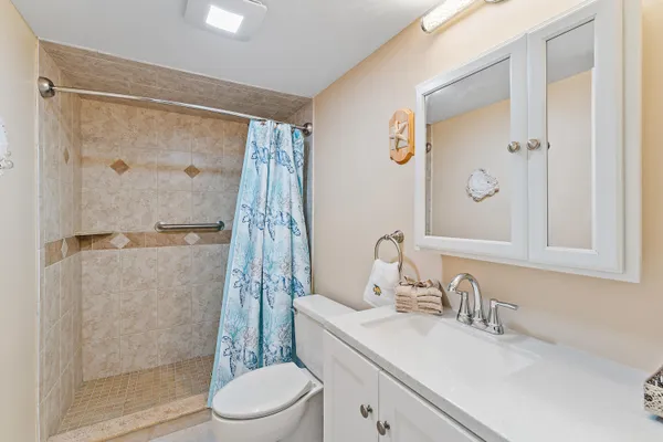 $2,400 | 1605 Highway 1, Unit V6306, Jupiter, FL 33477