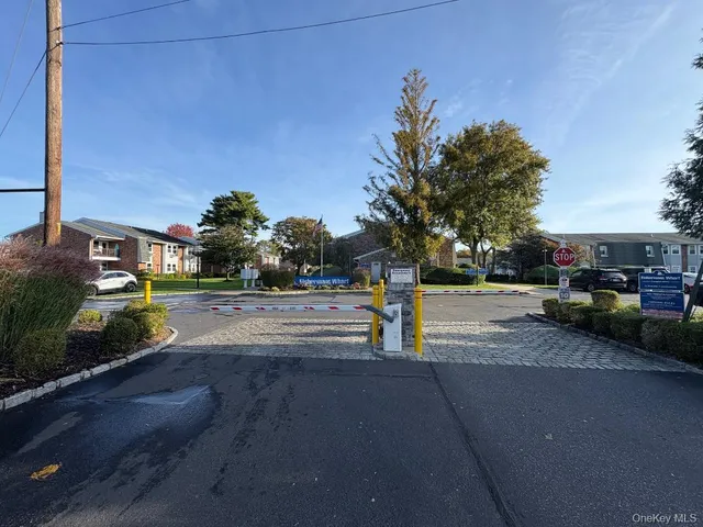 $397,000 | 204 Millard Avenue, Unit 204, West Babylon, NY 11704