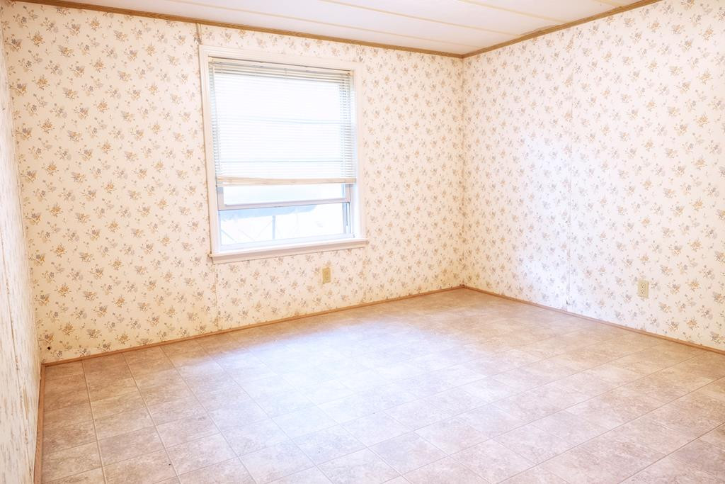 660 Mountain Top Road Marble, NC 28905 - Photo 13 of 20 bedroom #2