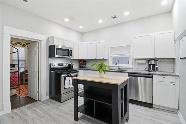 $175,000 | 7 East Ottawa Street, Paola, KS 66071