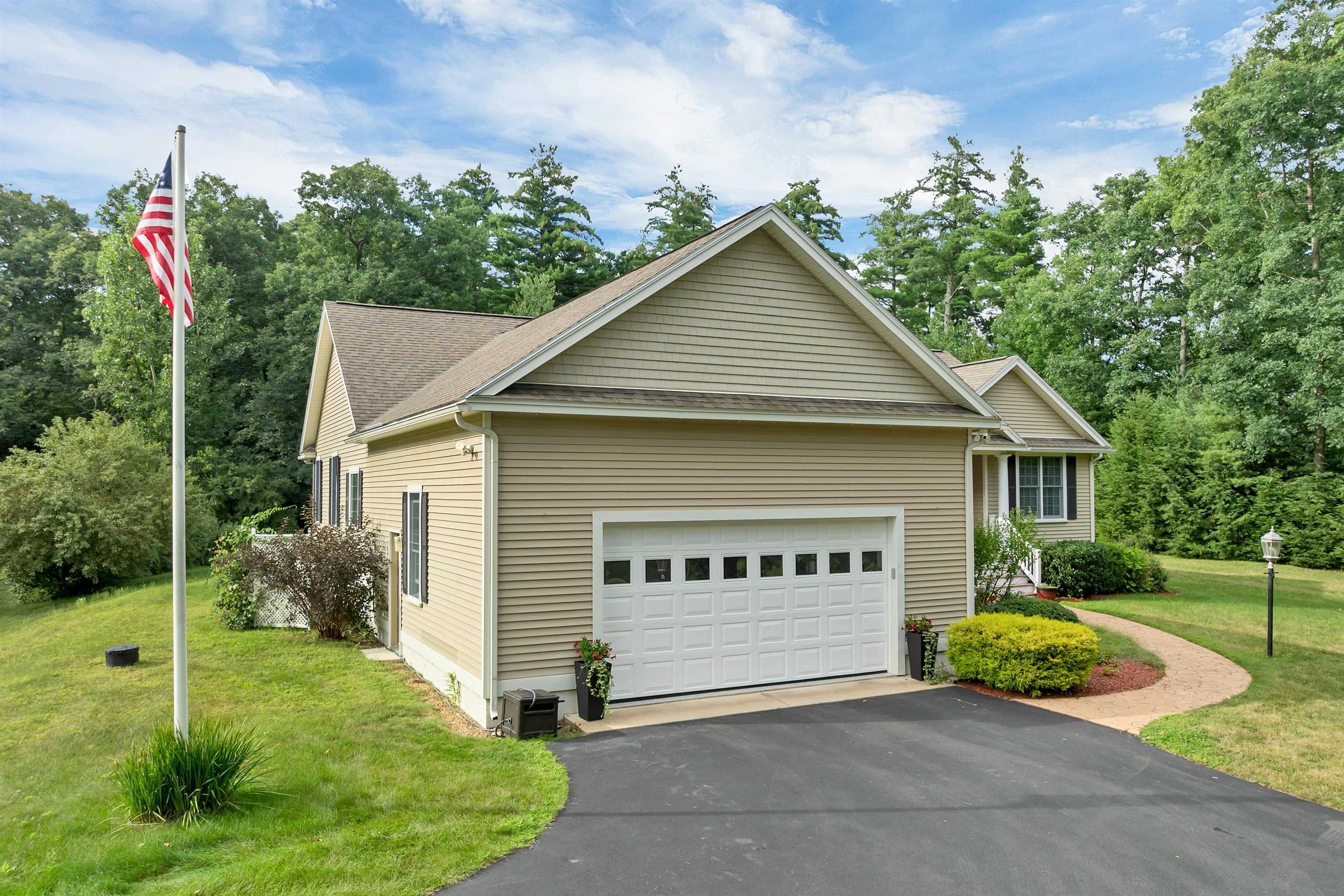 112 Pinecrest Road Litchfield, NH 03052 - Photo 2 of 50 Gallery Image 2