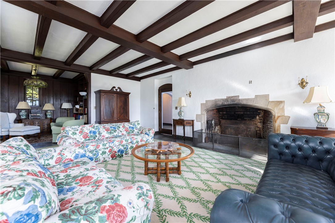 2180 Tower Hill Road North Kingstown, RI 02874 - Photo 16 of 50