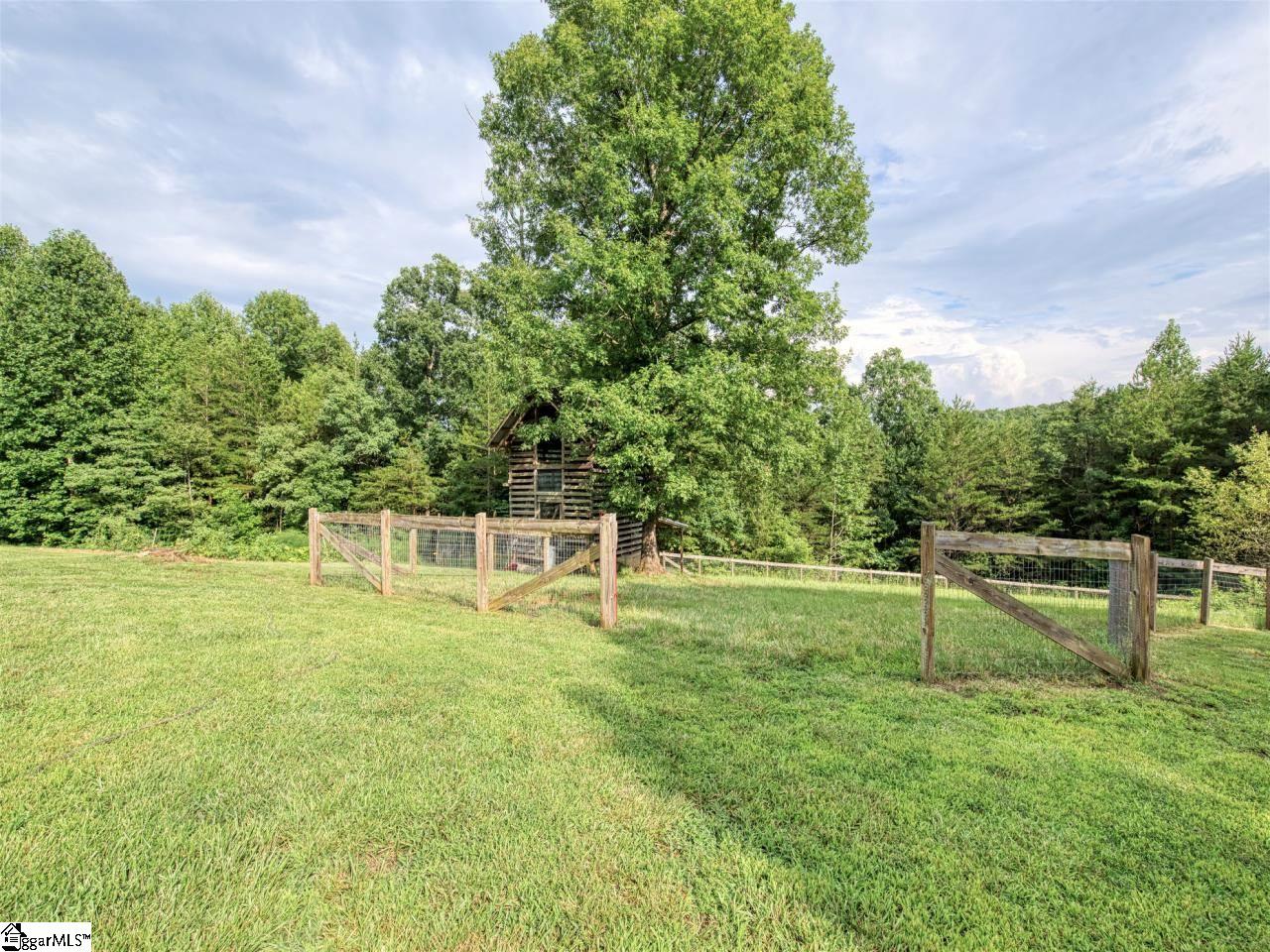 2030 Oak Grove Road Landrum, SC 29356 - Photo 27 of 35