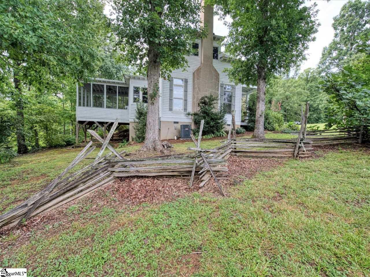 2030 Oak Grove Road Landrum, SC 29356 - Photo 31 of 35