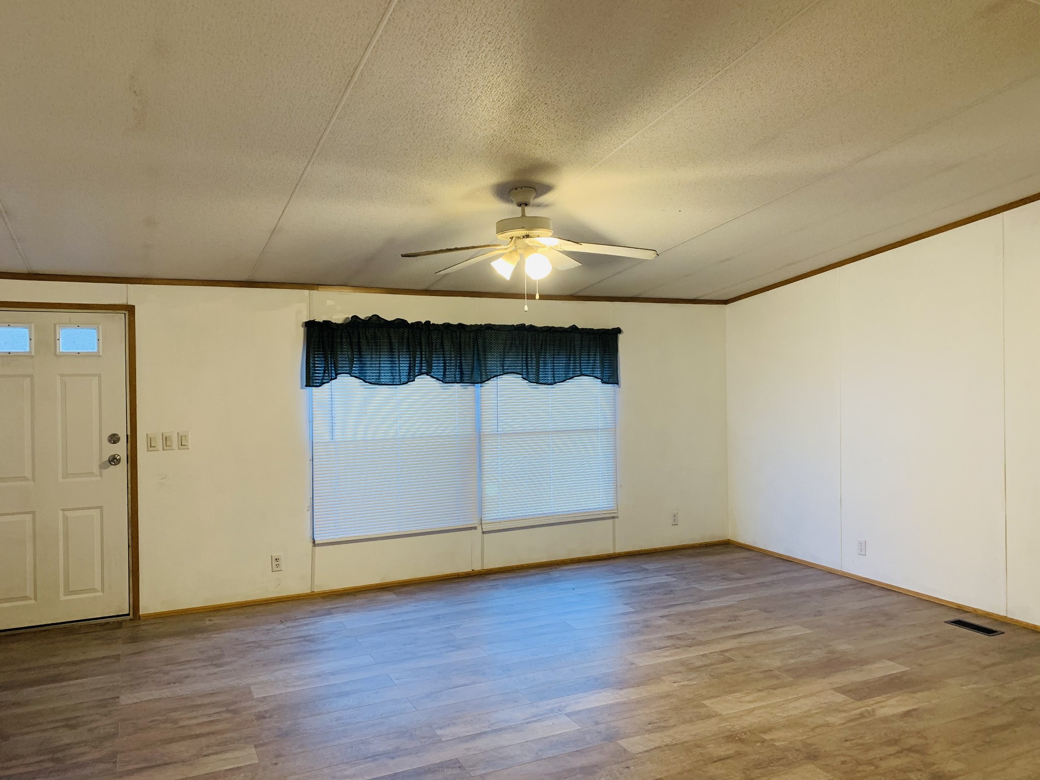 162 Dog Branch Road Pleasant Shade, TN 37145 - Photo 5 of 21