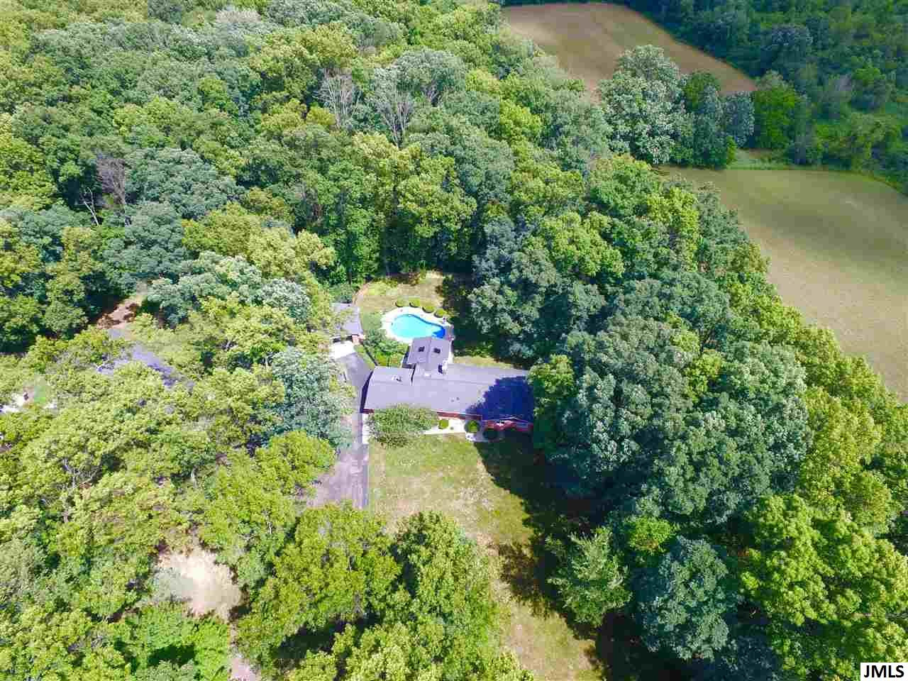 4555 Rives Junction Road Jackson, MI 49201 - Photo 6 of 32 Photo 6