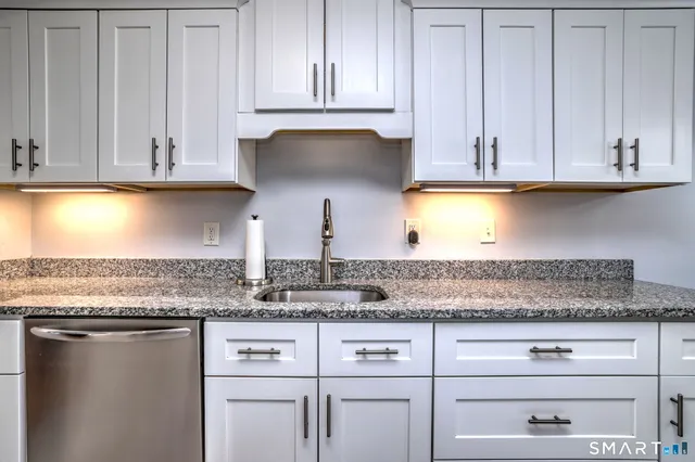 $279,000 | 160 Brittany Farms Road, Unit D, New Britain, CT 06053