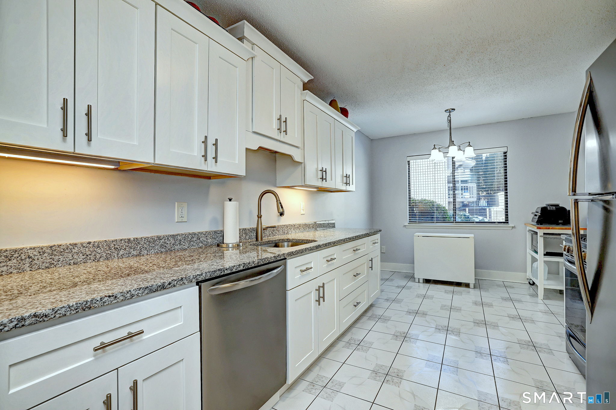 160 Brittany Farms Road, Unit D New Britain, CT 06053 - Photo 6 of 21