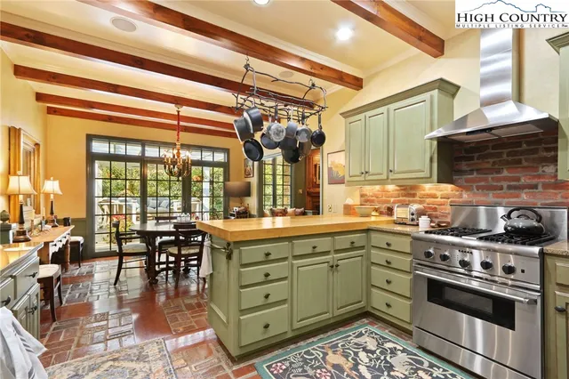 $2,250,000 | 109 Rockbrook Court, Banner Elk, NC 28604