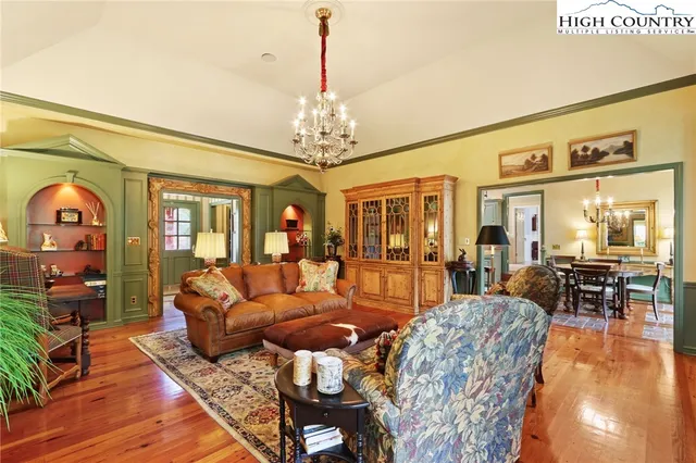 $2,250,000 | 109 Rockbrook Court, Banner Elk, NC 28604