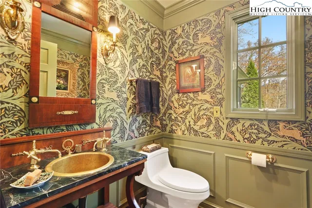 $2,250,000 | 109 Rockbrook Court, Banner Elk, NC 28604