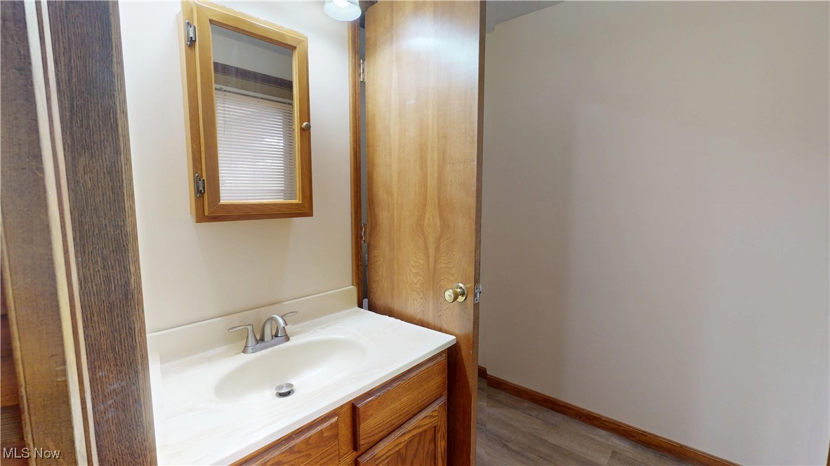102 Summit Road Marietta, OH 45750 - Photo 35 of 44 Lower level full bath