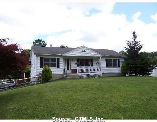 454 Noank Ledyard Road Groton, CT 06355 - Photo 1 of 1 Gallery Image 1